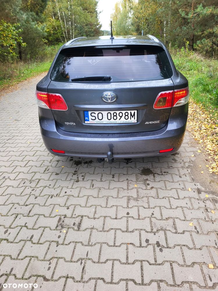Toyota Avensis 2.0 D-4D Sol - 7