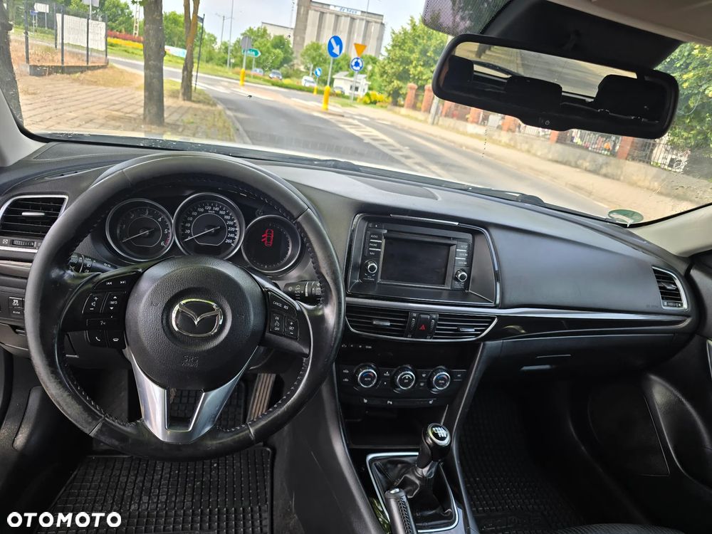 Mazda 6 - 12