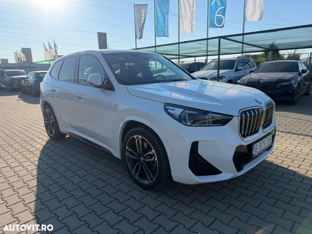 BMW iX1 xDrive30 - 8