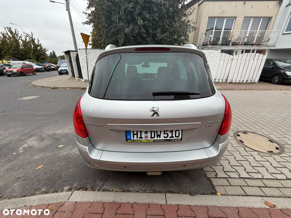Peugeot 308 - 25