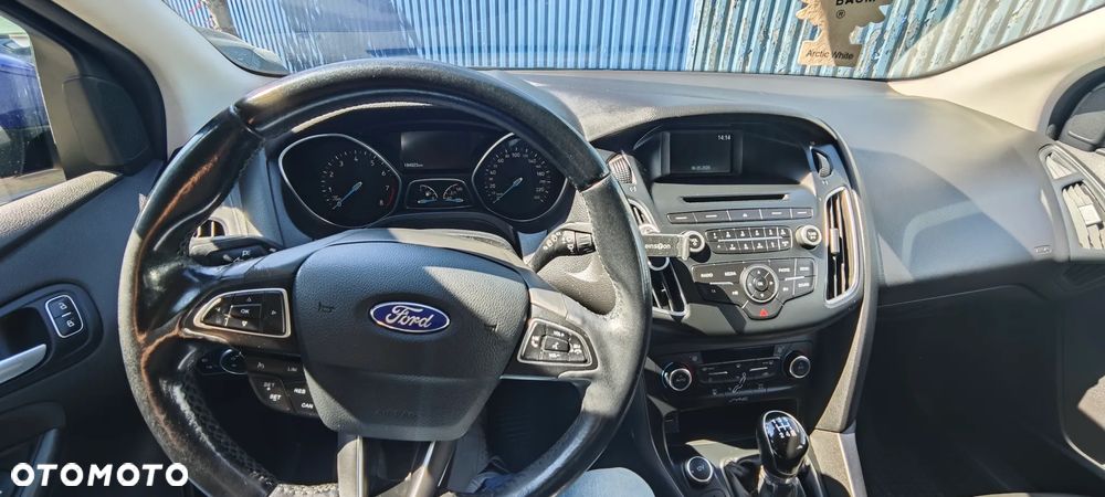 Ford Focus 1.6 Platinium X - 10