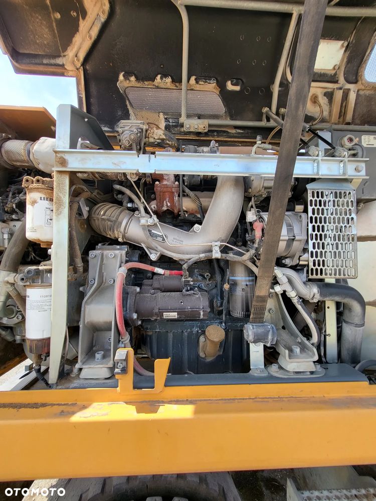 Liebherr LH 24 LH 22 LH 30 SENNEBOGEN FUCHS PRZEŁADUNKOWA SUPER STAN CENTRALNE SMAROWANIE - 12
