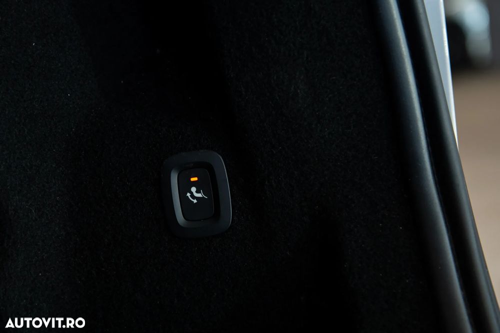 Volvo XC 60 Recharge T6 Twin Engine eAWD Inscription Expression - 30