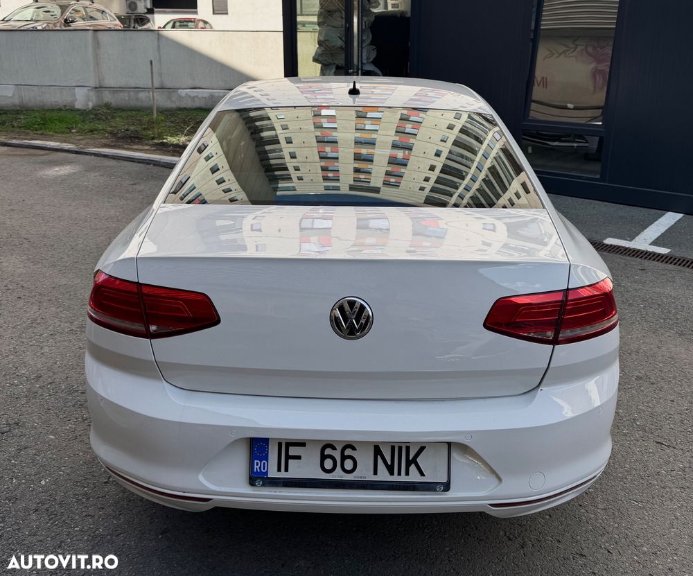 Volkswagen Passat Variant 2.0 TDI DSG Highline - 5