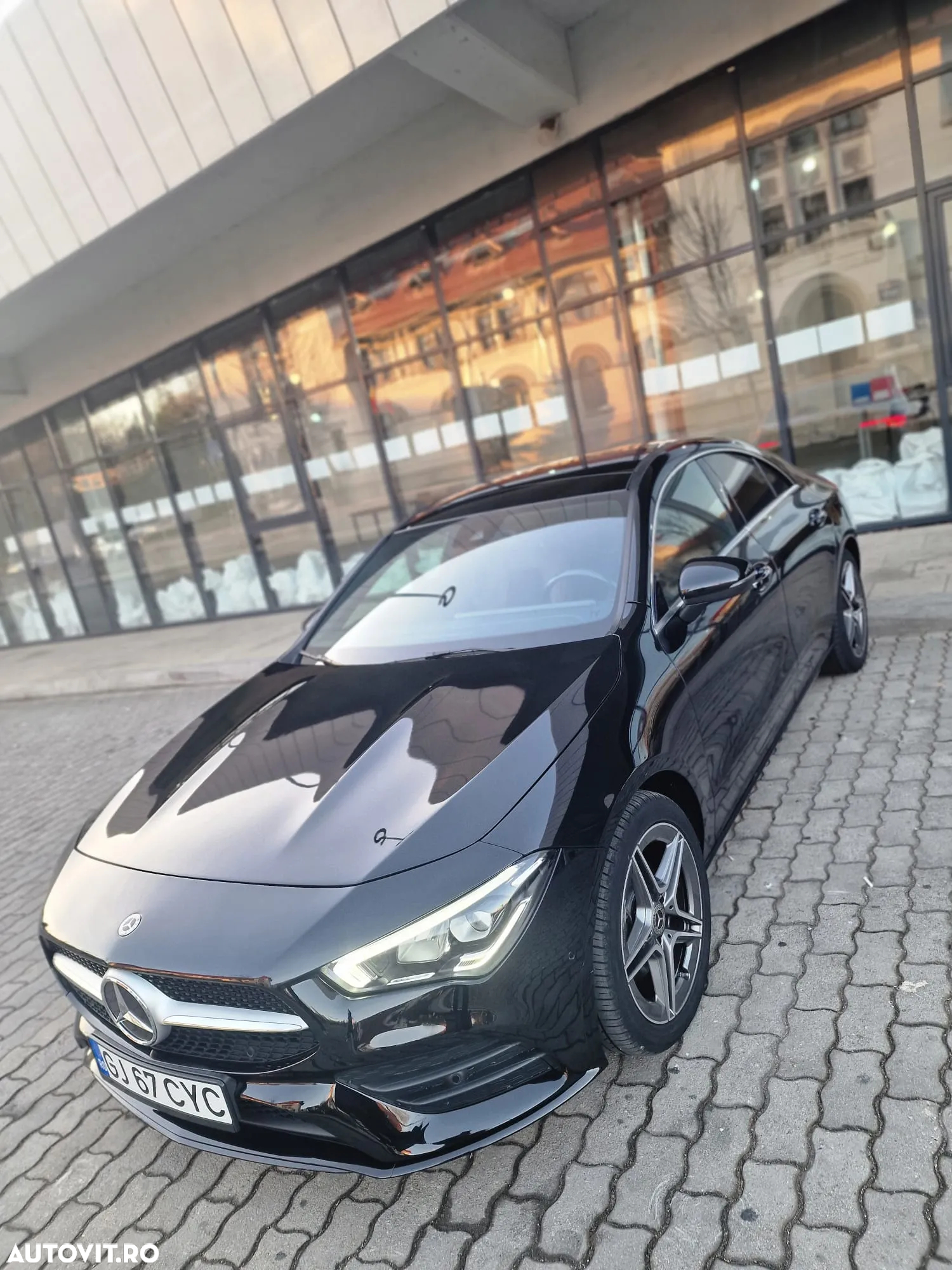 Mercedes-Benz CLA 220 4Matic 7G-DCT AMG Line - 9
