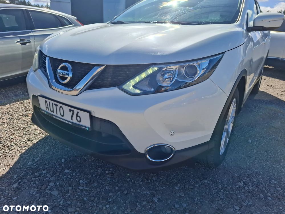 Nissan Qashqai 1.2 DIG-T N-Vision - 16