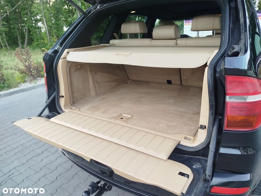BMW X5 xDrive35d - 19