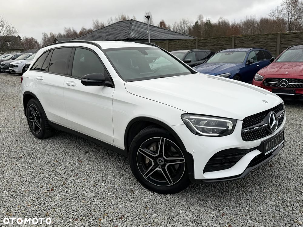 Mercedes-Benz GLC 200 d 4Matic 9G-TRONIC AMG Line - 21