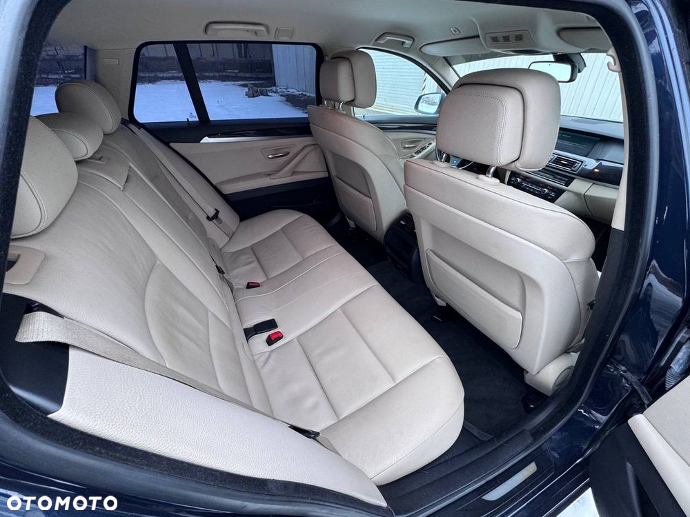 BMW Seria 5 - 12