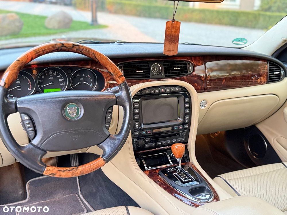 Jaguar XJ XJ6 2.7 Twin Turbo Executive - 14