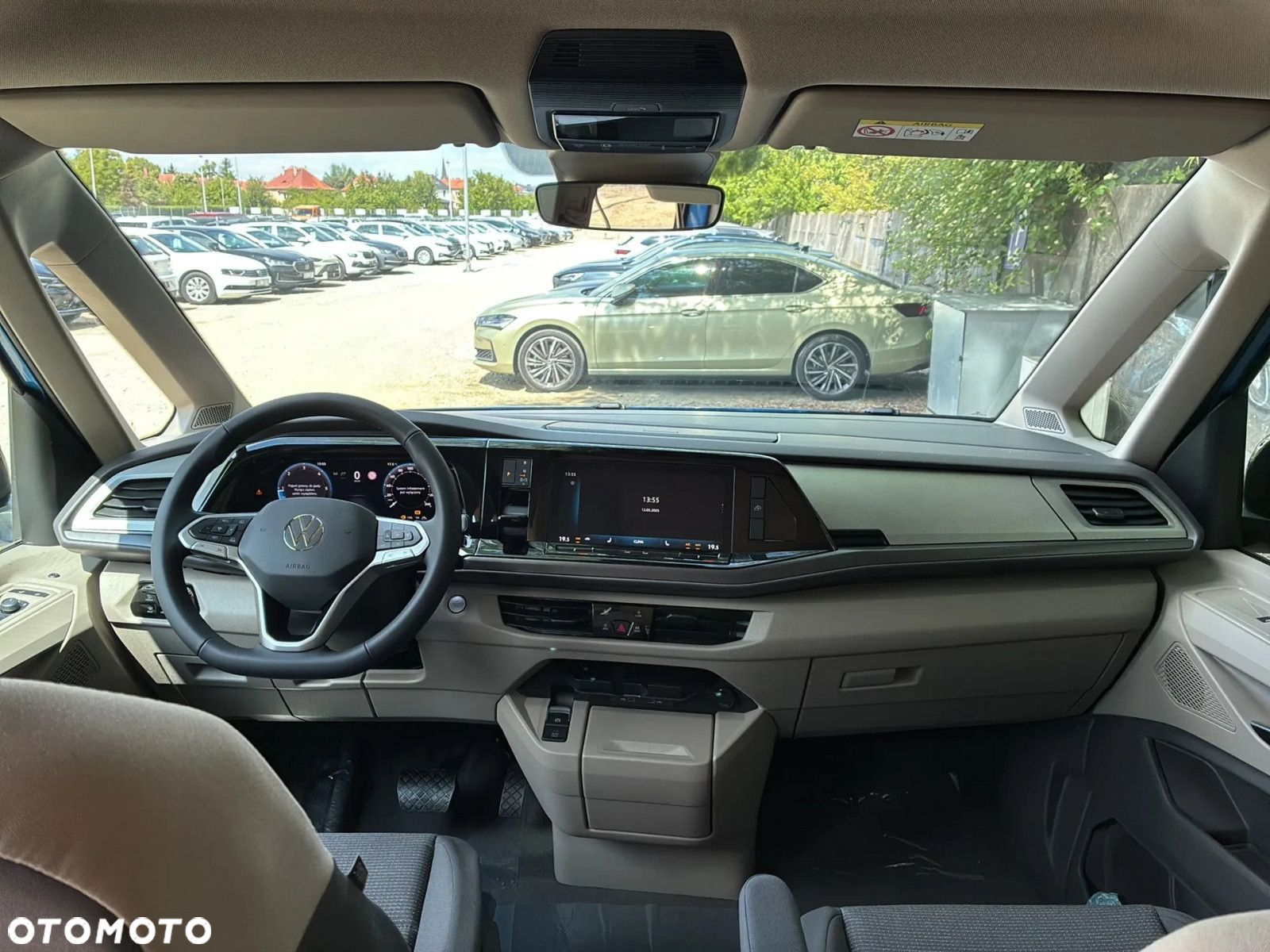 Volkswagen California - 12