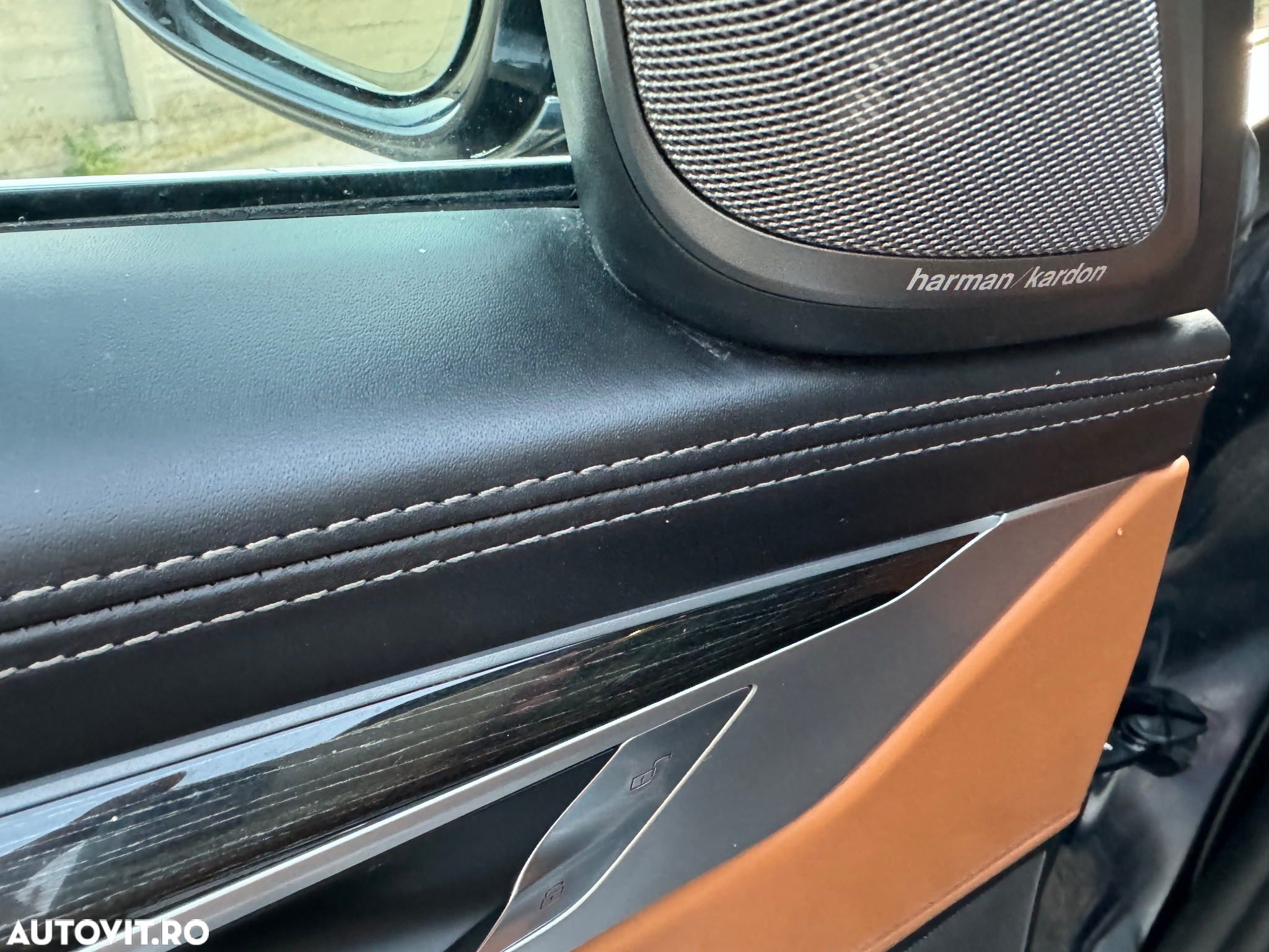 BMW Seria 7 740e iPerformance - 14
