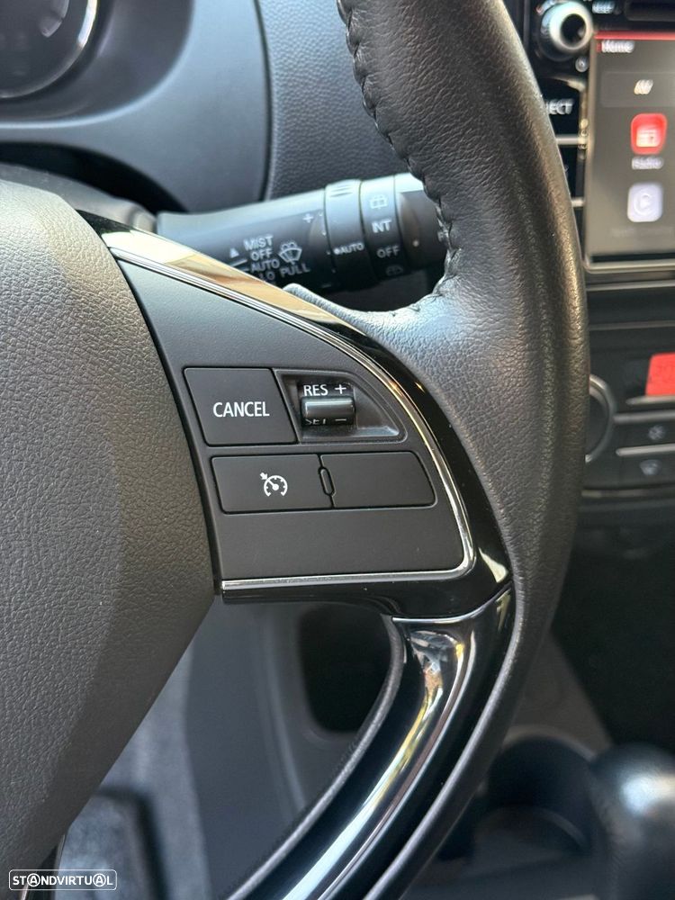 Mitsubishi Space Star 1.2 Intense CVT - 21
