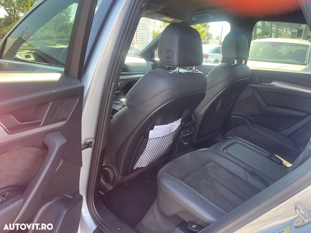 Audi Q5 2.0 40 TDI quattro S tronic Sport - 12