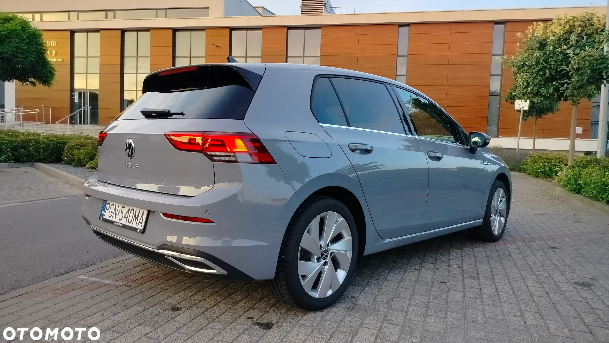 Volkswagen Golf VIII 1.5 TSI EVO Style - 20