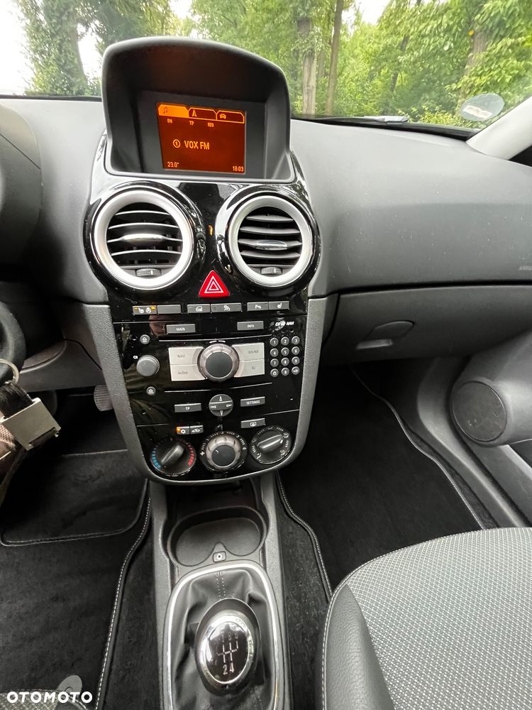 Opel Corsa 1.4 16V EcoFLEX Start-Stop Color Elegance - 16