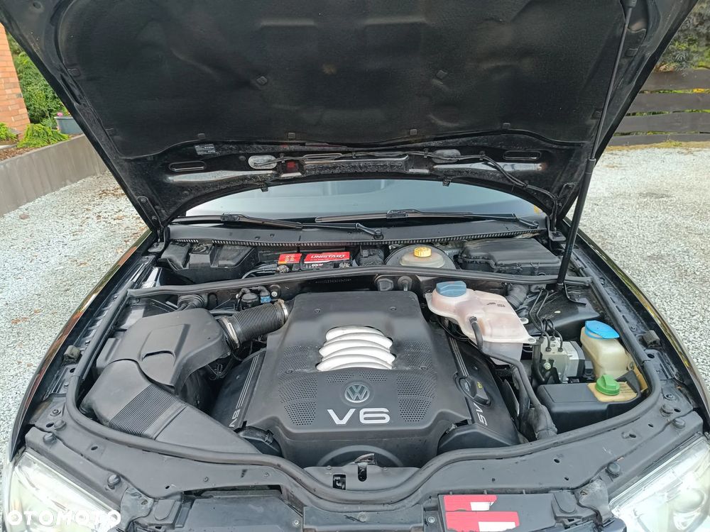 Volkswagen Passat - 24
