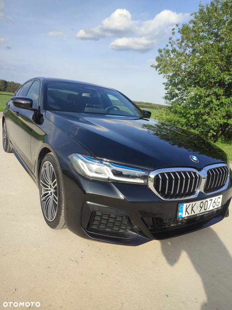 BMW Seria 5 530d xDrive M Sport Edition - 3