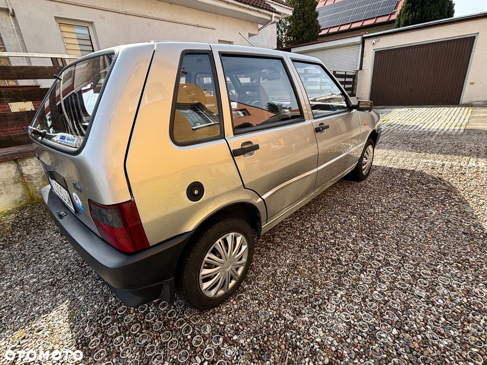 Fiat Uno - 10