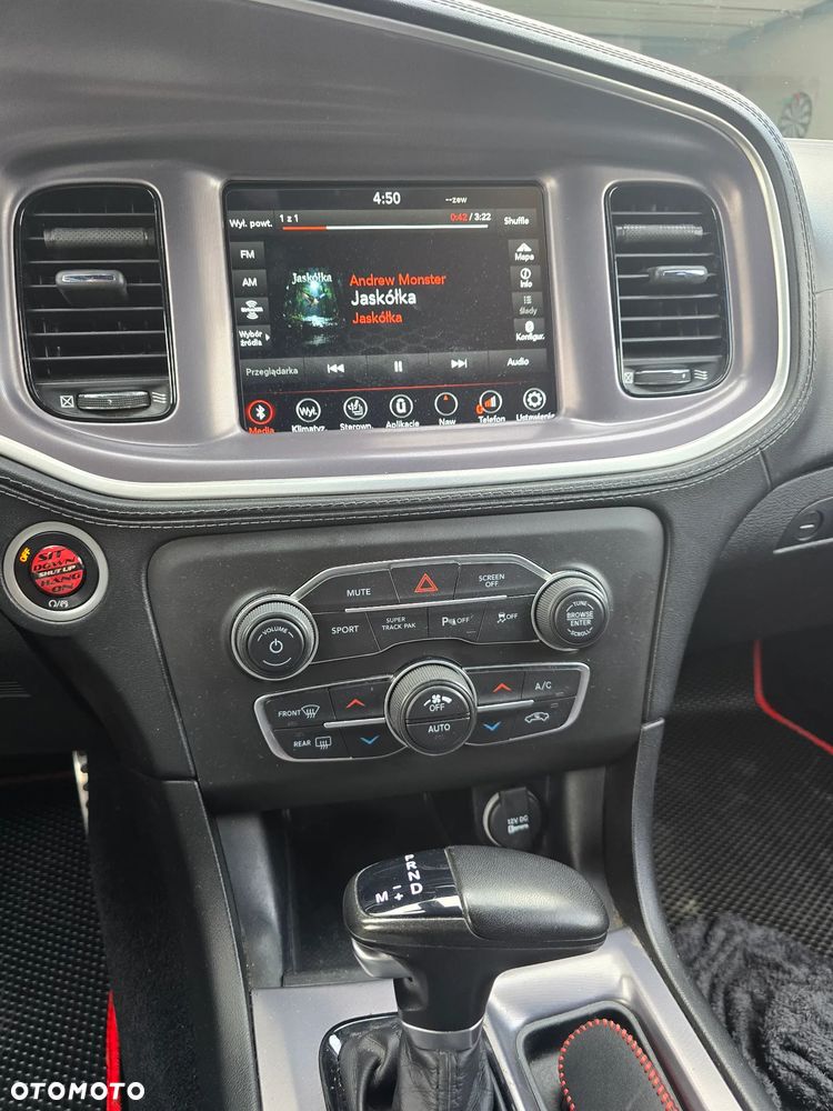 Dodge Charger 5.7 R/T - 9