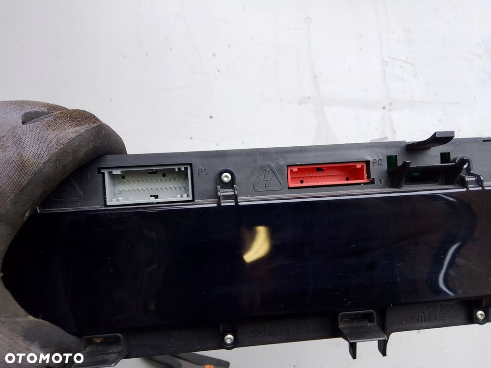 licznik zegary renault scenic ii lift 2.0 8200494956a - 2