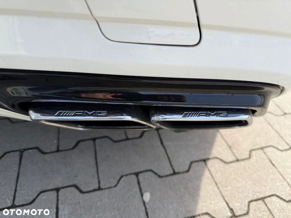 Mercedes-Benz SL - 29