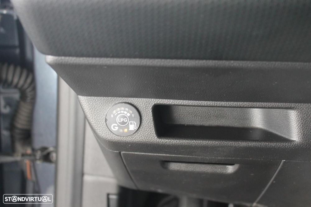 Renault Clio 1.0 TCe Intens Bi-Fuel - 25