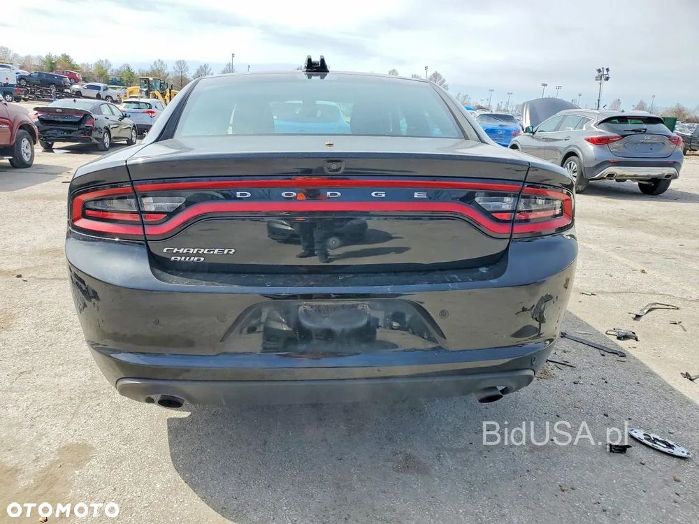 Dodge Charger - 4