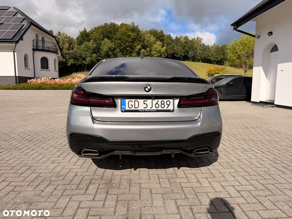 BMW Seria 5 530i xDrive mHEV M Sport sport - 7