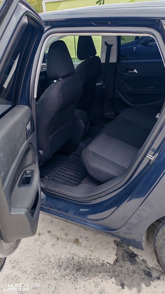 Peugeot 308 - 7