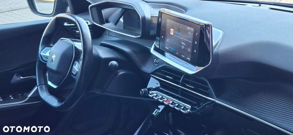 Peugeot 2008 BlueHDi 100 Allure - 22