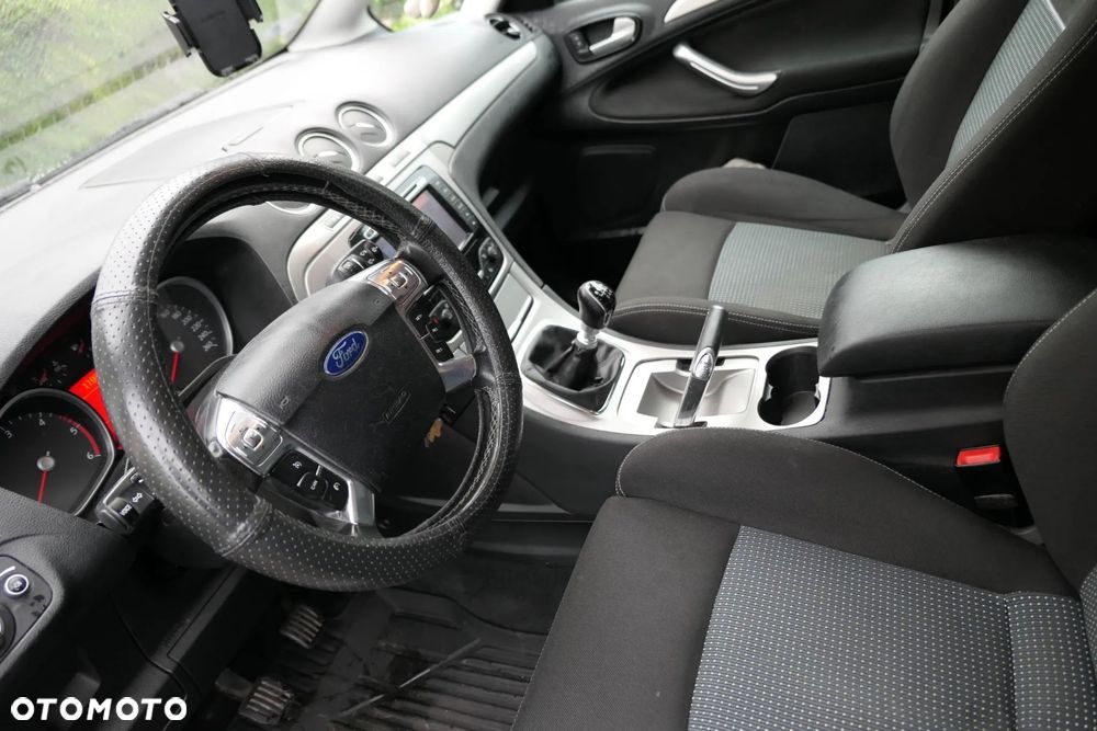Ford S-Max 2.0 TDCi DPF Titanium - 21