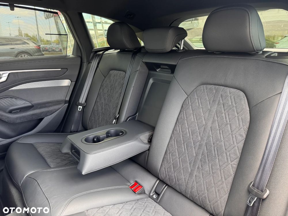 Audi A6 Avant 40 TDI mHEV Quattro S tronic - 17