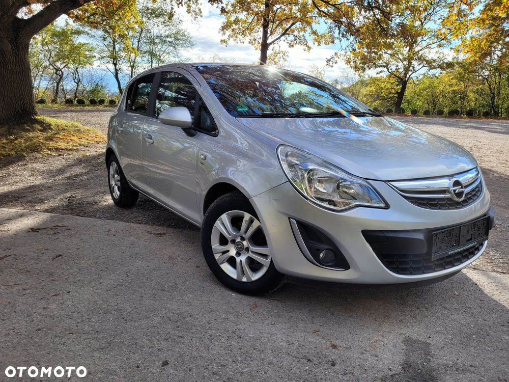 Opel Corsa 1.4 16V Satellite - 1