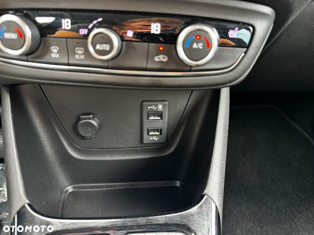 Opel Crossland X 1.2 Start/Stop Ultimate - 26