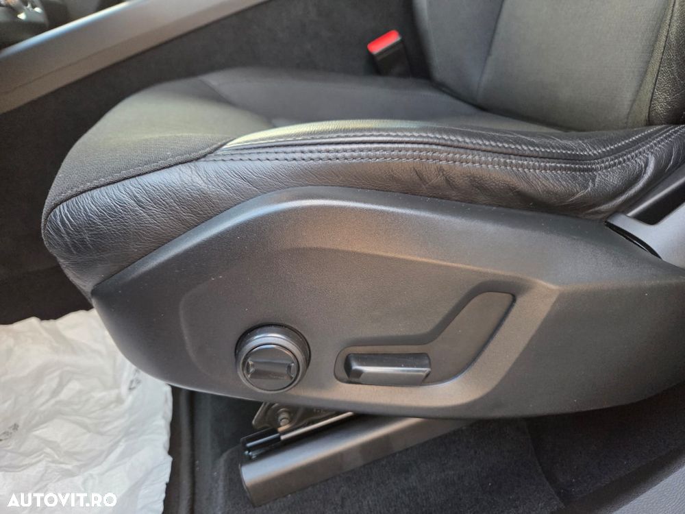 Volvo XC 60 B4 D Geartronic Momentum - 10