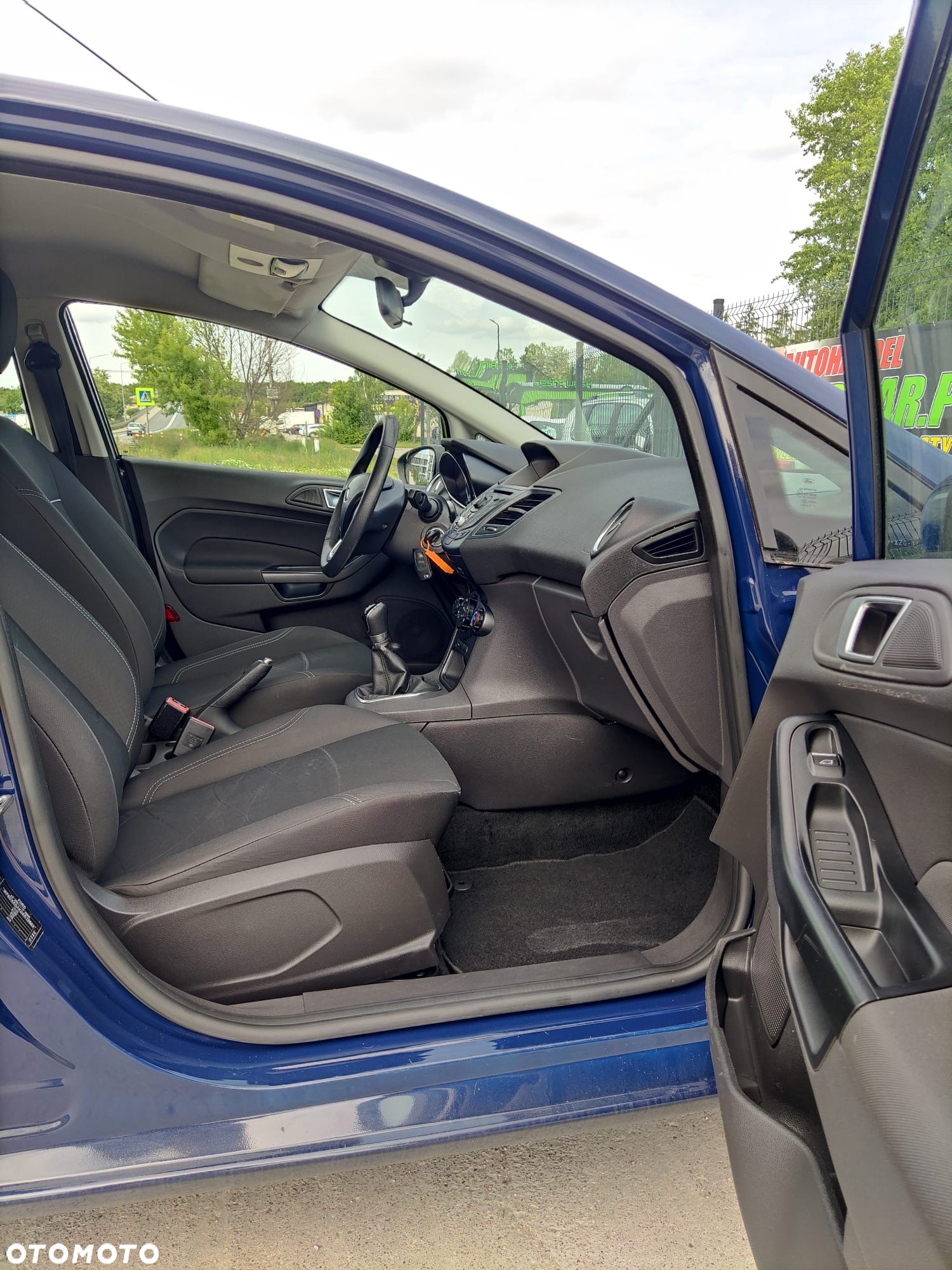 Ford Fiesta 1.0 Ambiente - 12