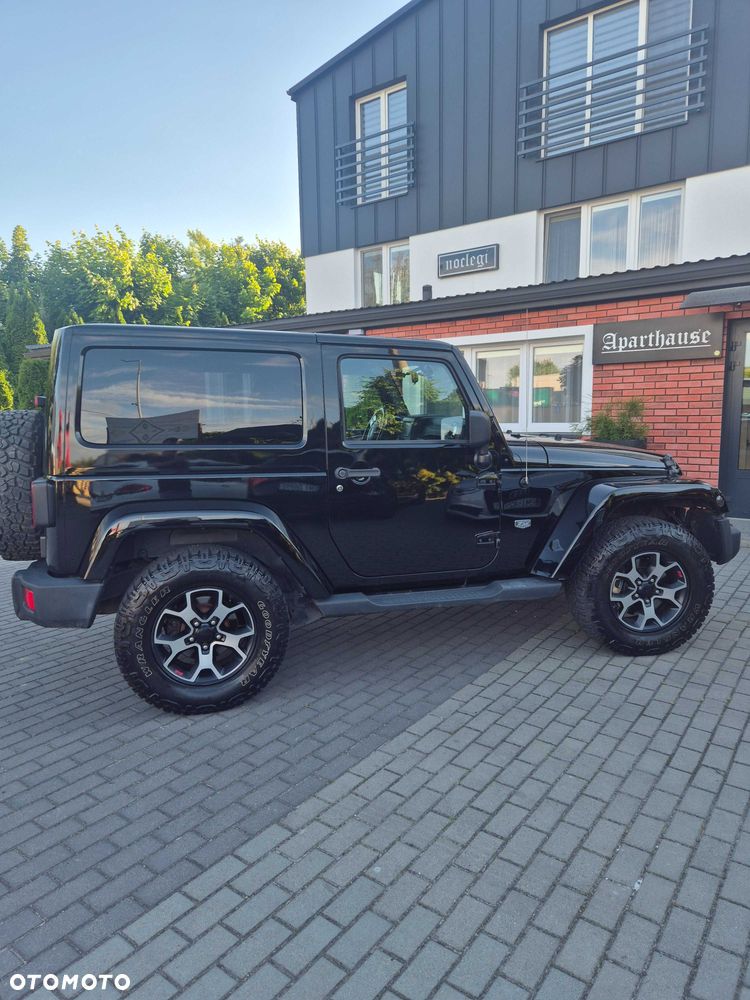 Jeep Wrangler - 2