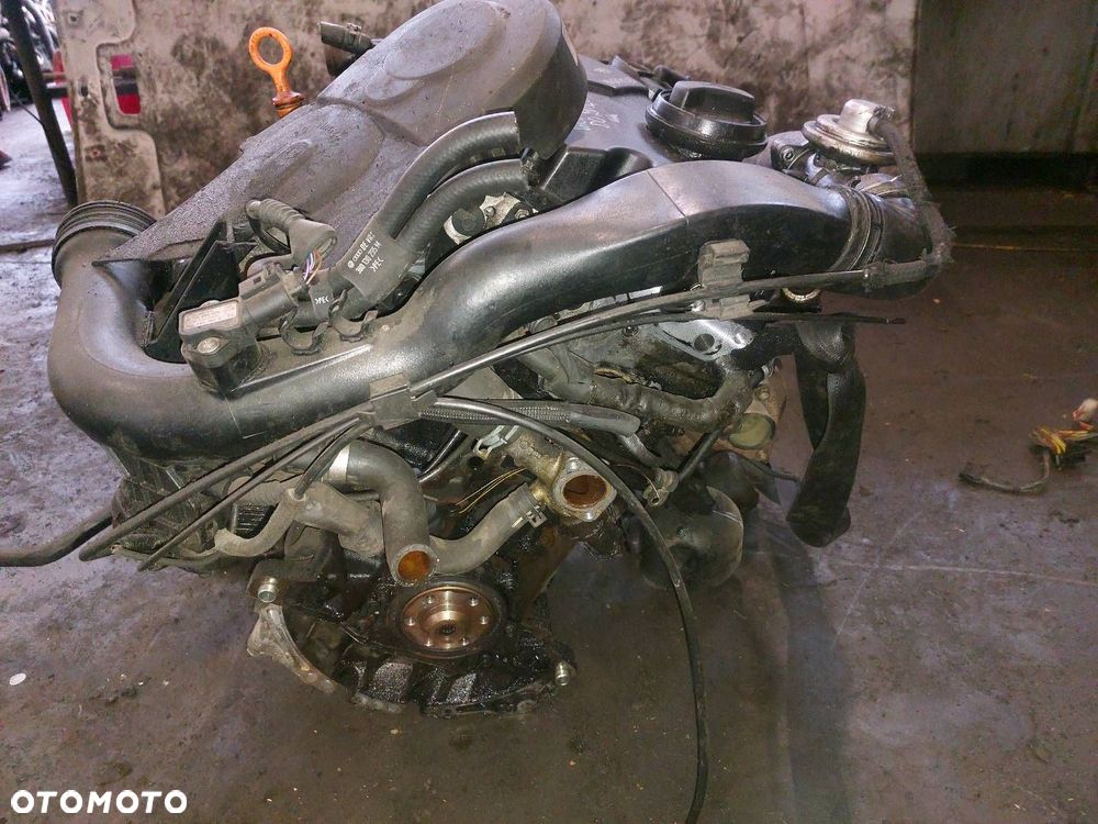 SILNIK DIESEL SKODA SUPERB I 1.9 TDI AWX 038130073AR 038145702G - 5