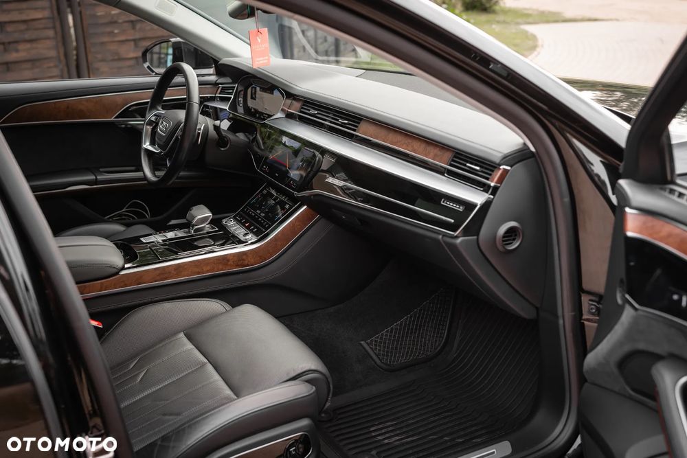 Audi A8 - 19