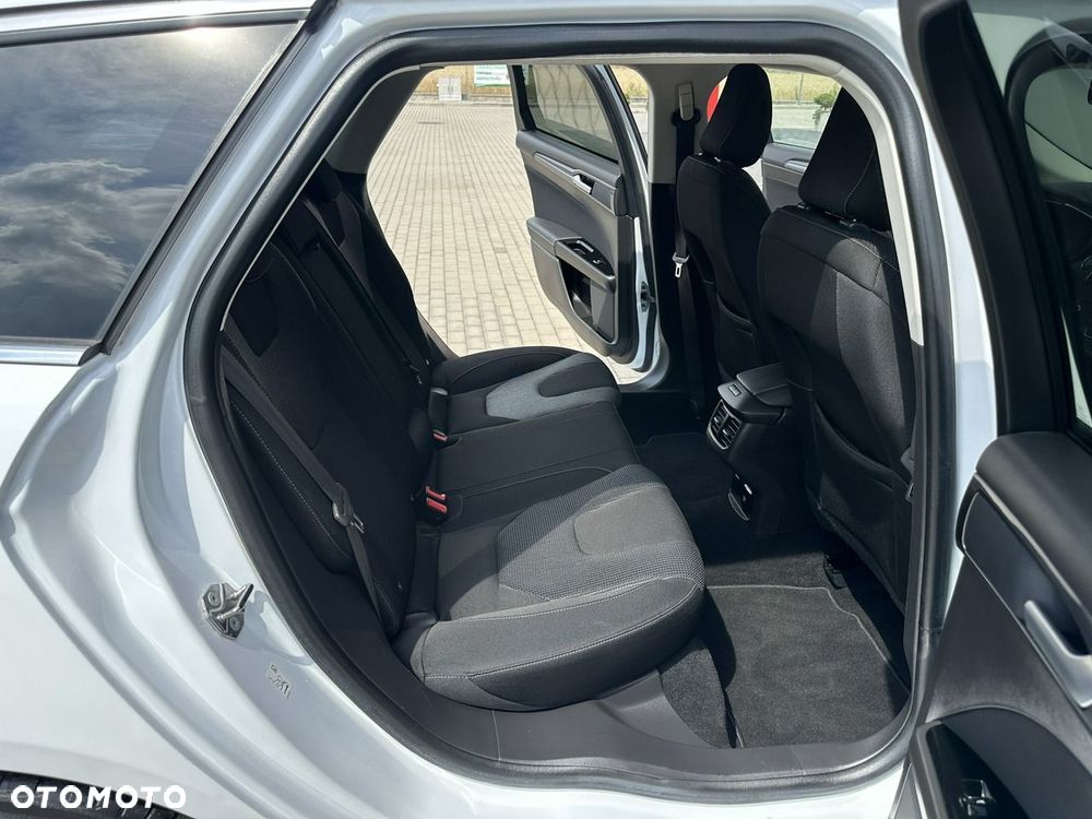 Ford Mondeo SW 2.0 EcoBlue Titanium - 13