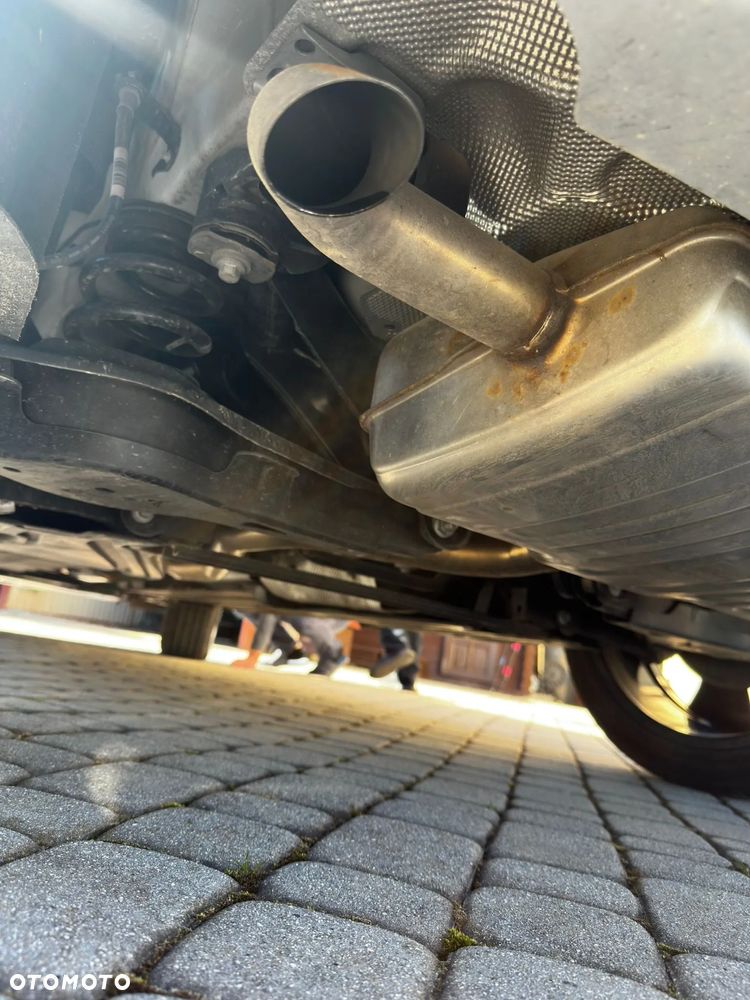 Volvo XC 40 B5 B AWD Ultimate Bright - 32