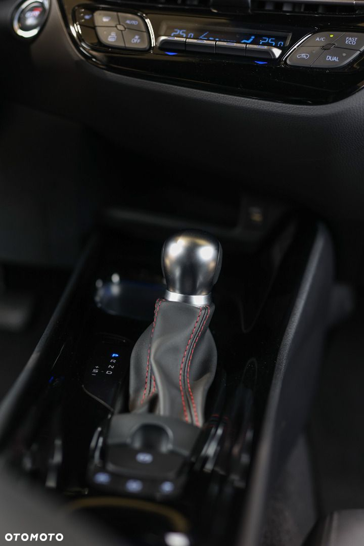 Toyota C-HR - 18