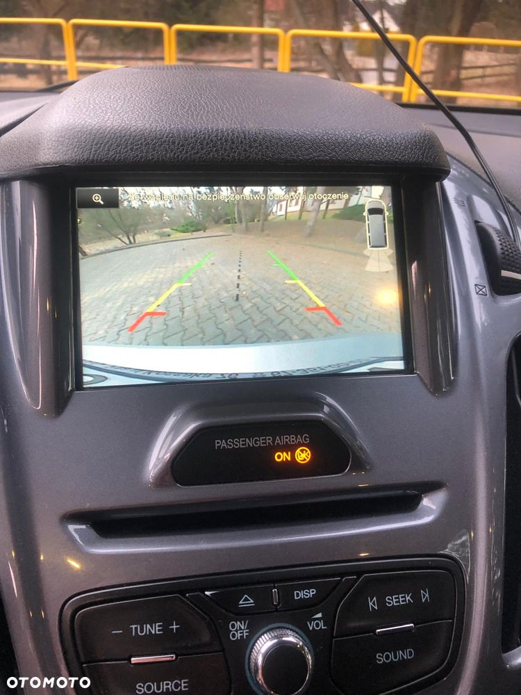 Ford Tourneo Connect Grand - 5