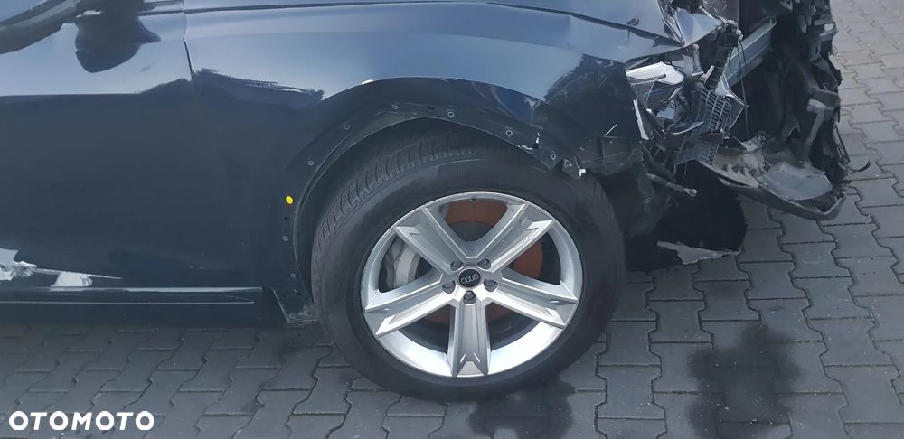 Audi Q8 SUV TFSI quattro 250 kW tiptronic S line business - 23