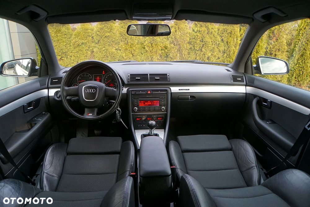 Audi A4 Avant 1.8 T quattro - 19