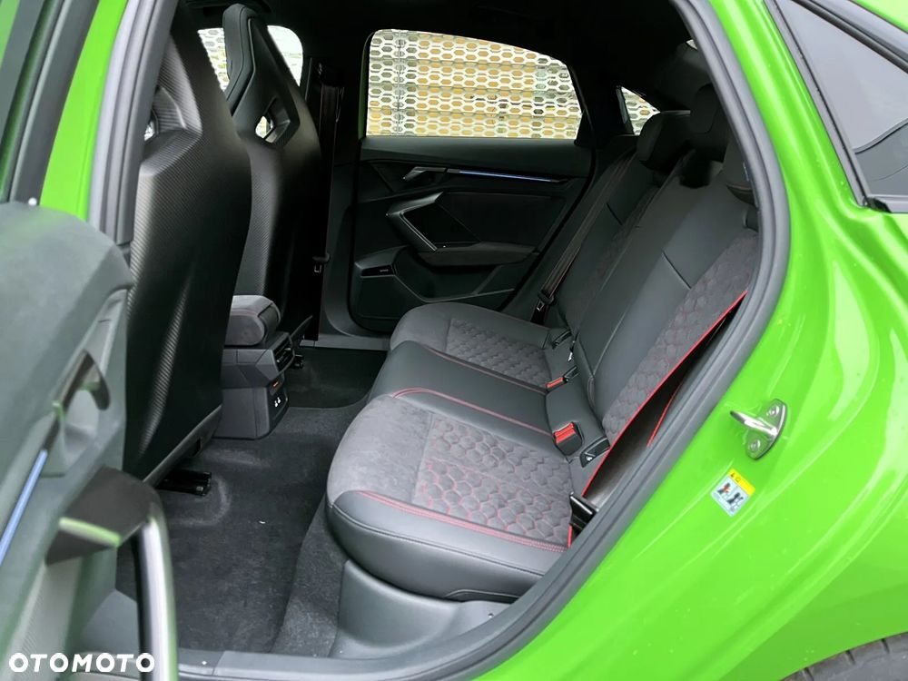Audi RS3 Limousine - 7