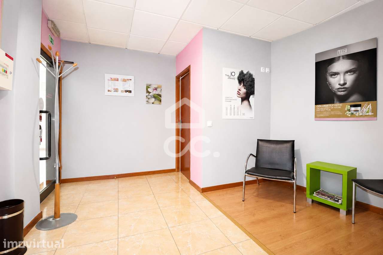 Espaço Comercial Versátil no Centro de Avelar com Dois Artigos Indepen - Grande imagem: 5/19