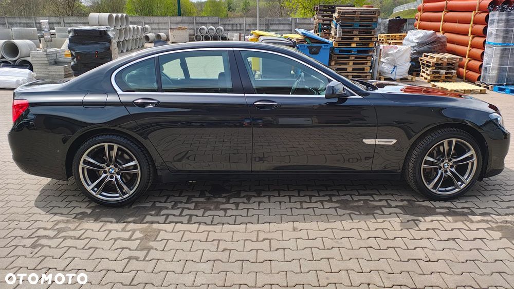 BMW Seria 7 730d Blue Performance - 8