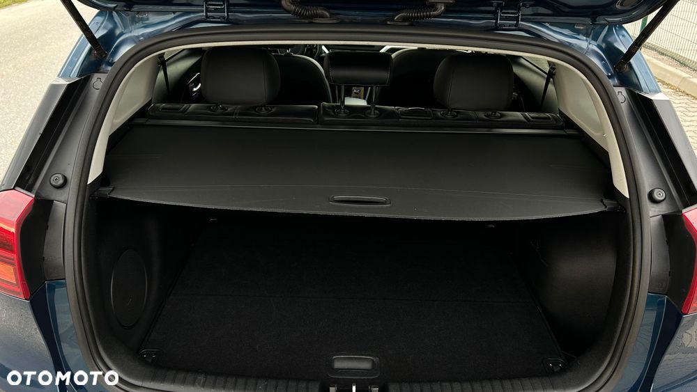 Kia Niro 1.6 GDI Hybrid Business Line - 29